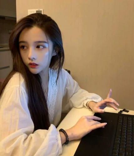 《欲火（出轨，1V1）》by碎碎平安（完结番外）小说阅读