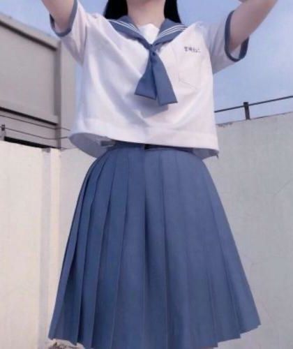 完结《八零香江大美人》 作者刺棠