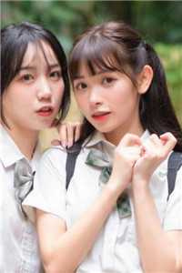 穿成镶边女配的她们 作者：鹿野修哉小说阅读