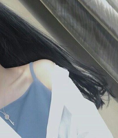 《每天都有古董在向我爆料》作者：盼星星